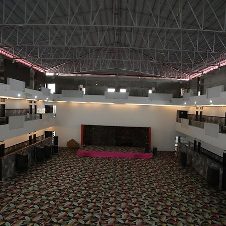Navkar Palace Hotel & Resort, Sanawad Eksteriør billede